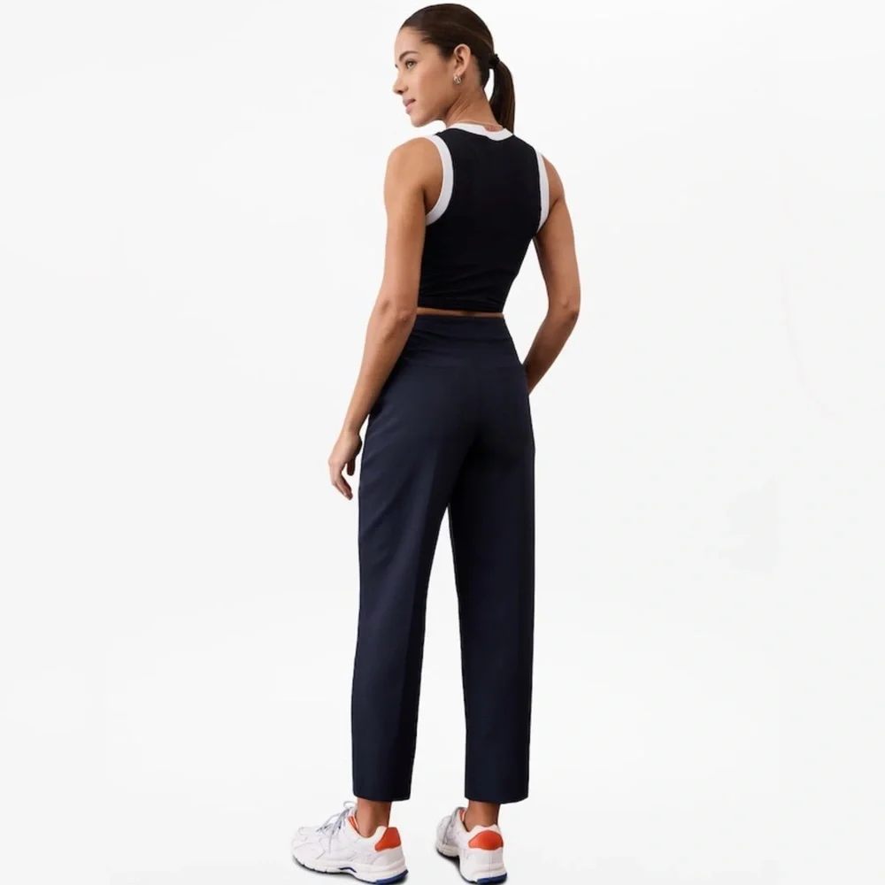 NWOT Athleta Navy Endless Pants Size 6/P